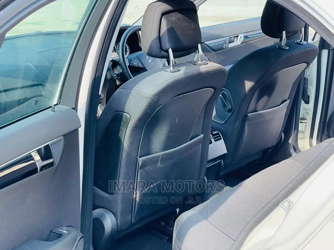 Mercedes-Benz C-Class 2008 White