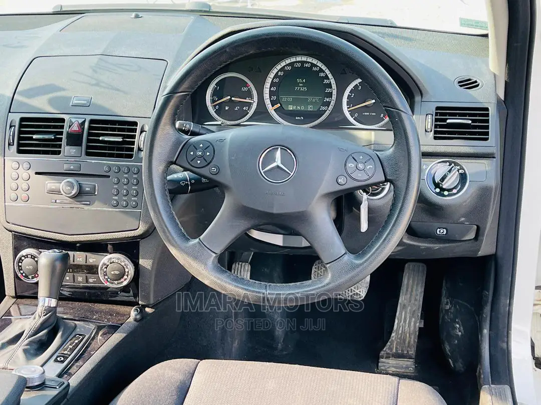 Mercedes-Benz C-Class 2008 White