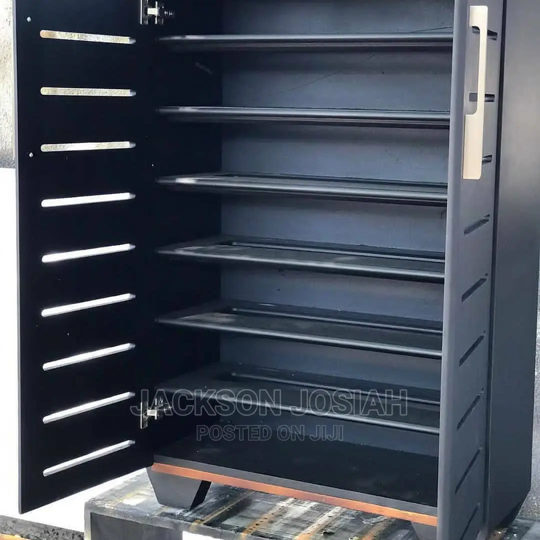 SHOE Racks