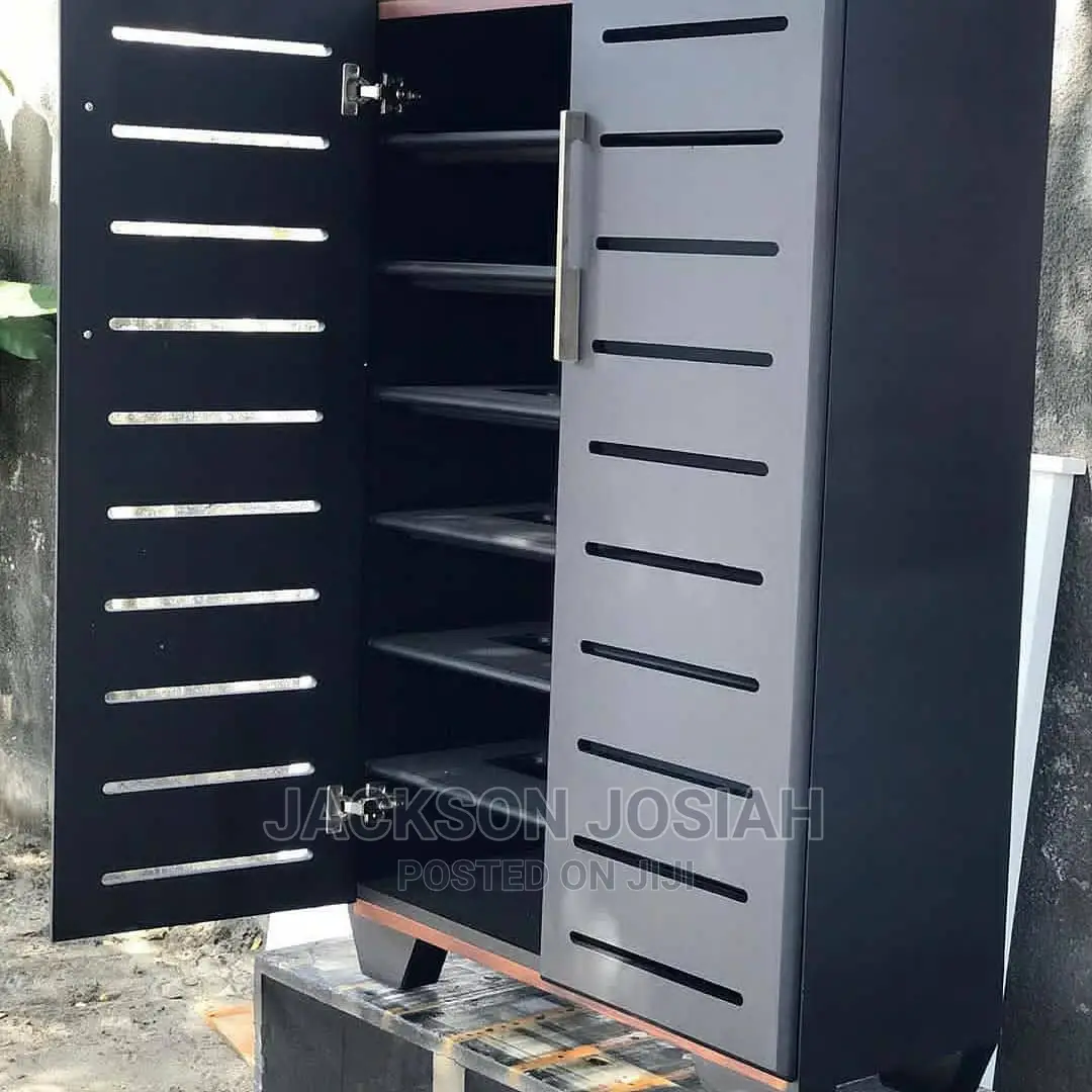 SHOE Racks