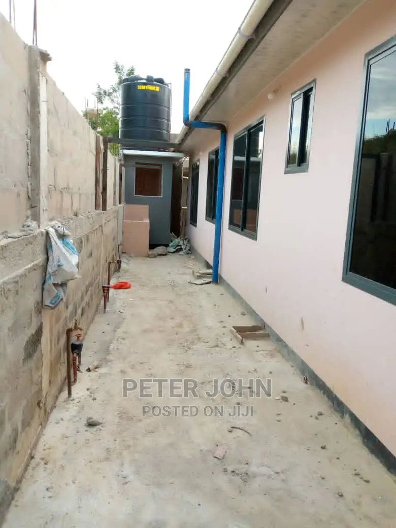 1bdrm Apartment in Kimara for Rent