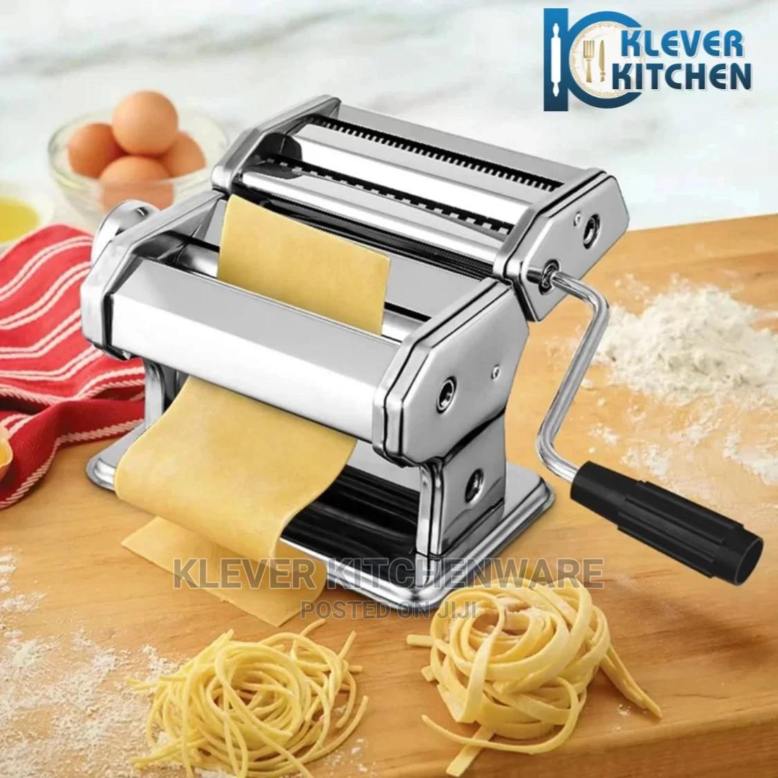 Mashine Ya Kutengeneza Manda Za Sambusa Na Tambi Za Ngano in Ilala