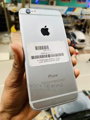 Apple iPhone 6 16 GB Silver