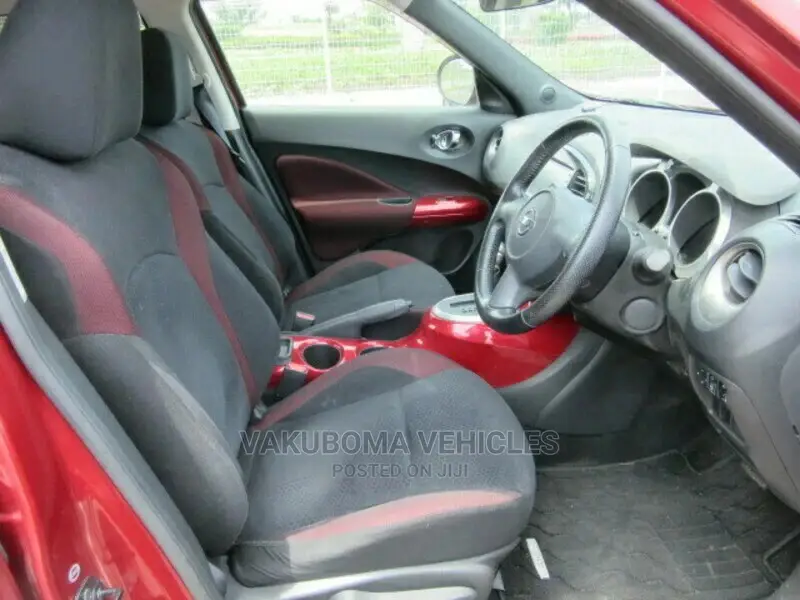 Nissan Juke 2010 Red