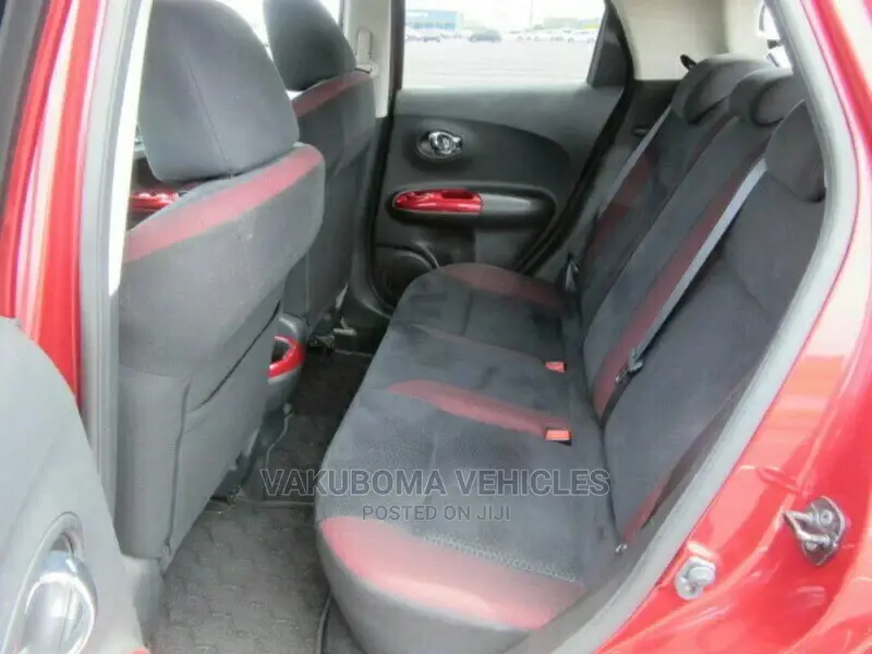 Nissan Juke 2010 Red