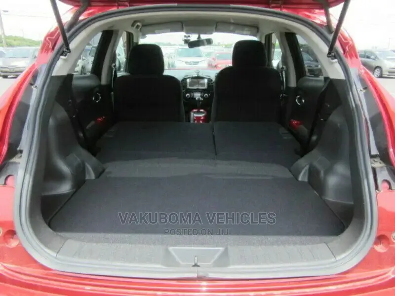Nissan Juke 2010 Red
