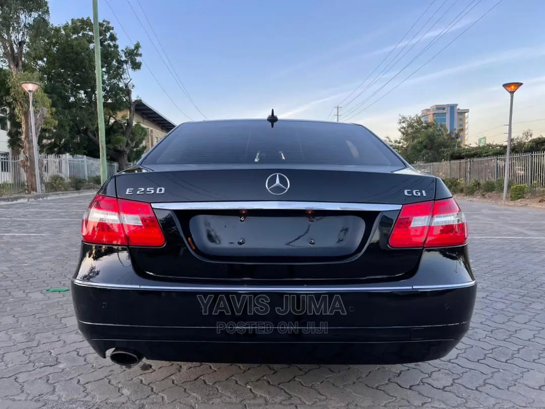 Mercedes-Benz E250 2011