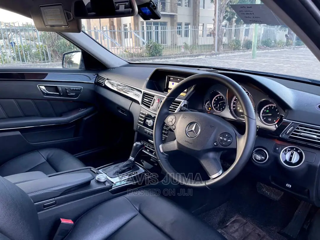 Mercedes-Benz E250 2011