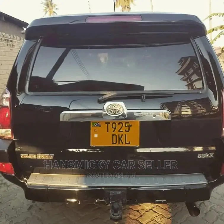 Toyota Hilux Surf 2005 Black
