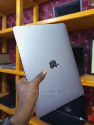 Laptop Apple MacBook Air 2018 8GB Intel Core I5 SSD 256GB