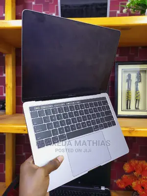 Laptop Apple MacBook Air 2018 8GB Intel Core I5 SSD 256GB