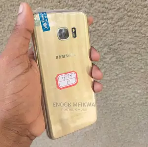 New Samsung Galaxy S7 edge 32 GB Gold