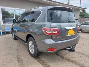 Nissan Patrol 2014 Beige