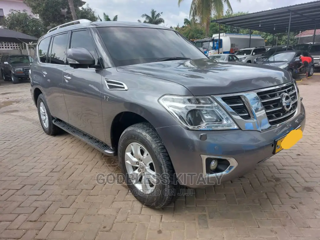 Nissan Patrol 2014 Beige