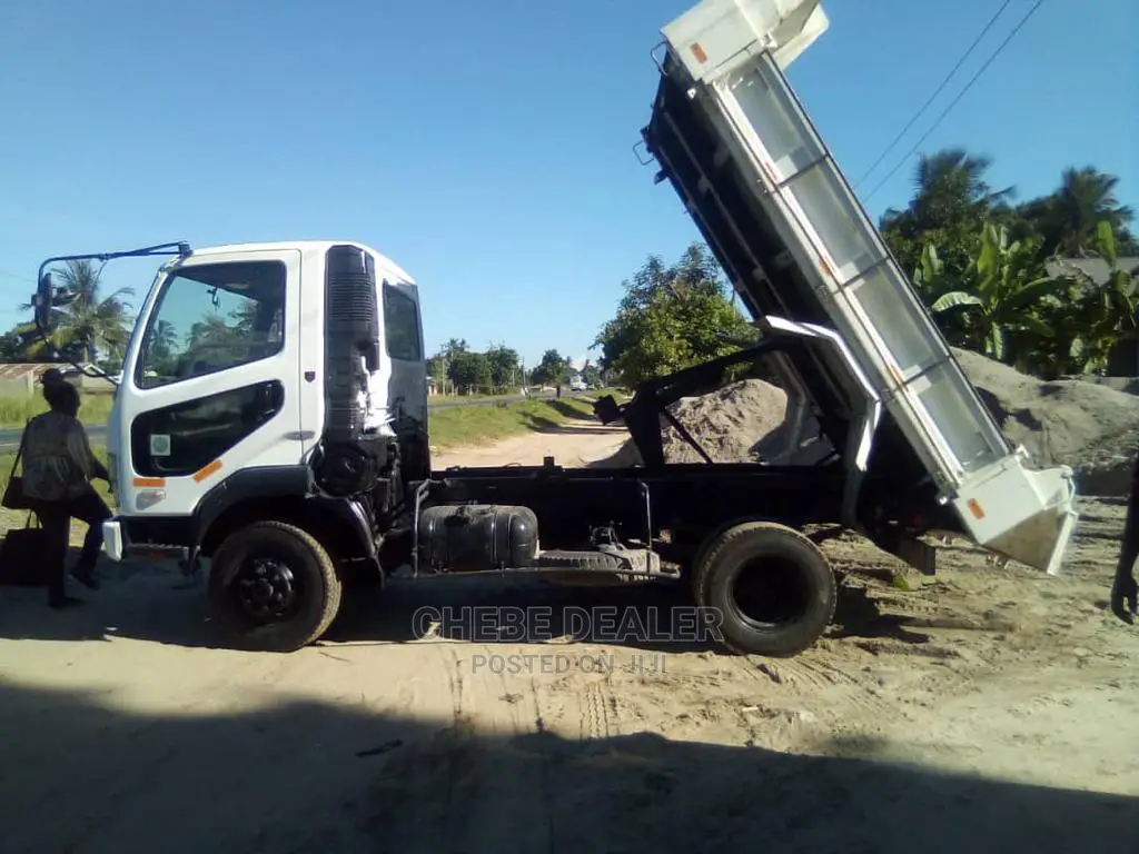 Mistubish Fuso Canter