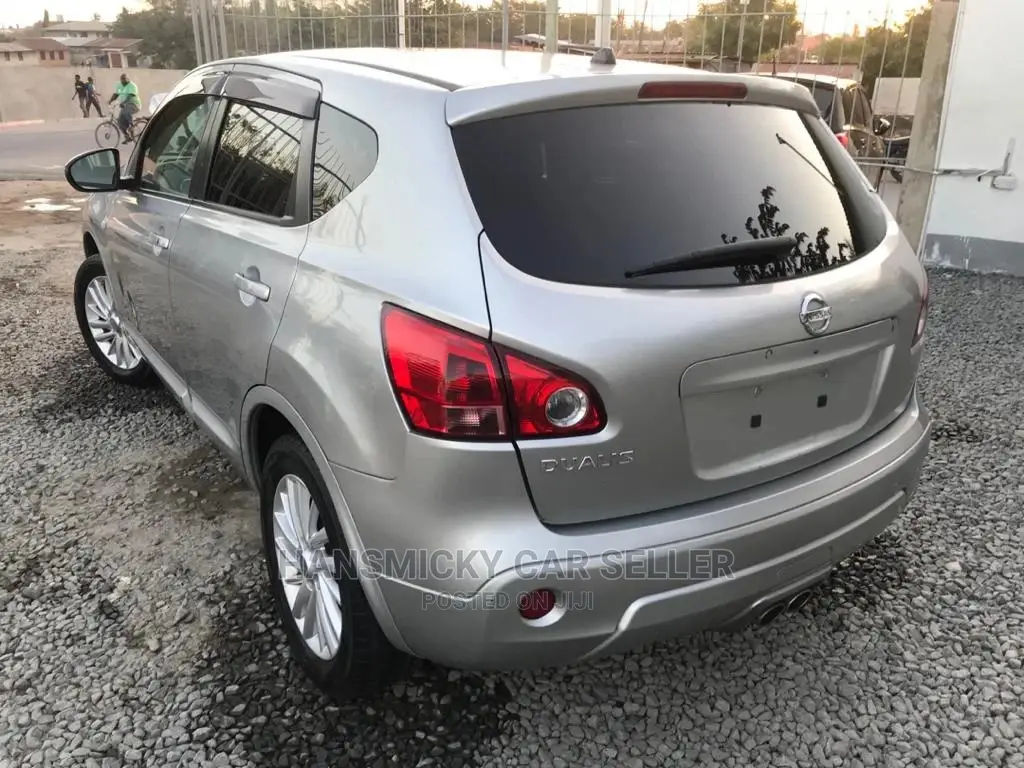 Nissan Dualis 2008 Gray