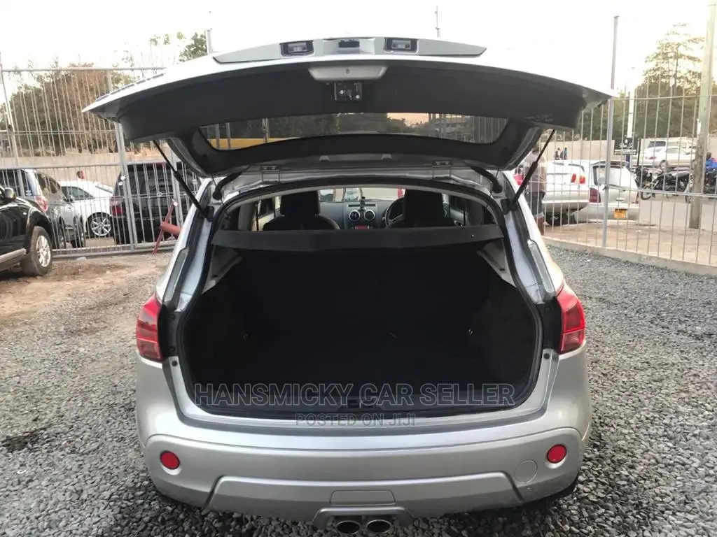 Nissan Dualis 2008 Gray