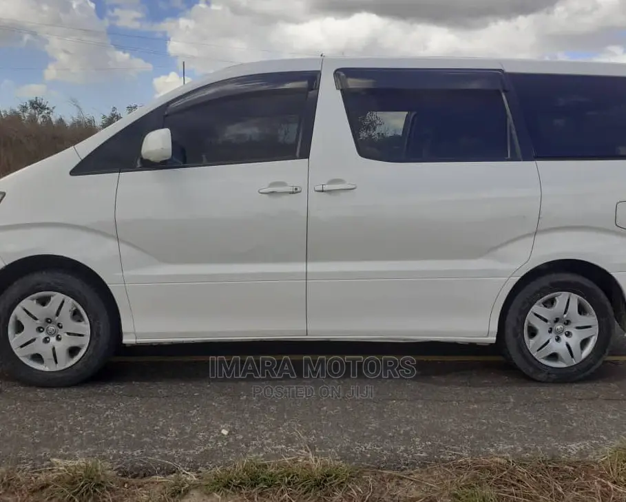 Toyota Alphard 2005 White