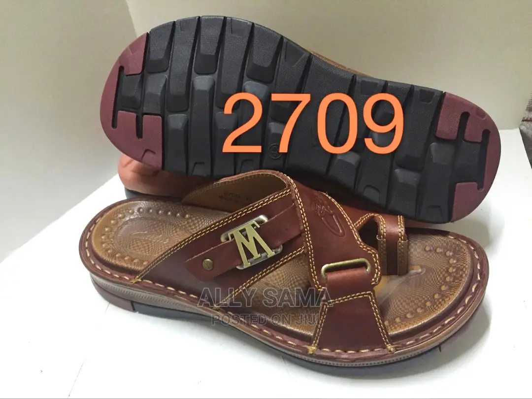 Open Shoes Brown