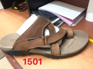 Open Shoes Brown
