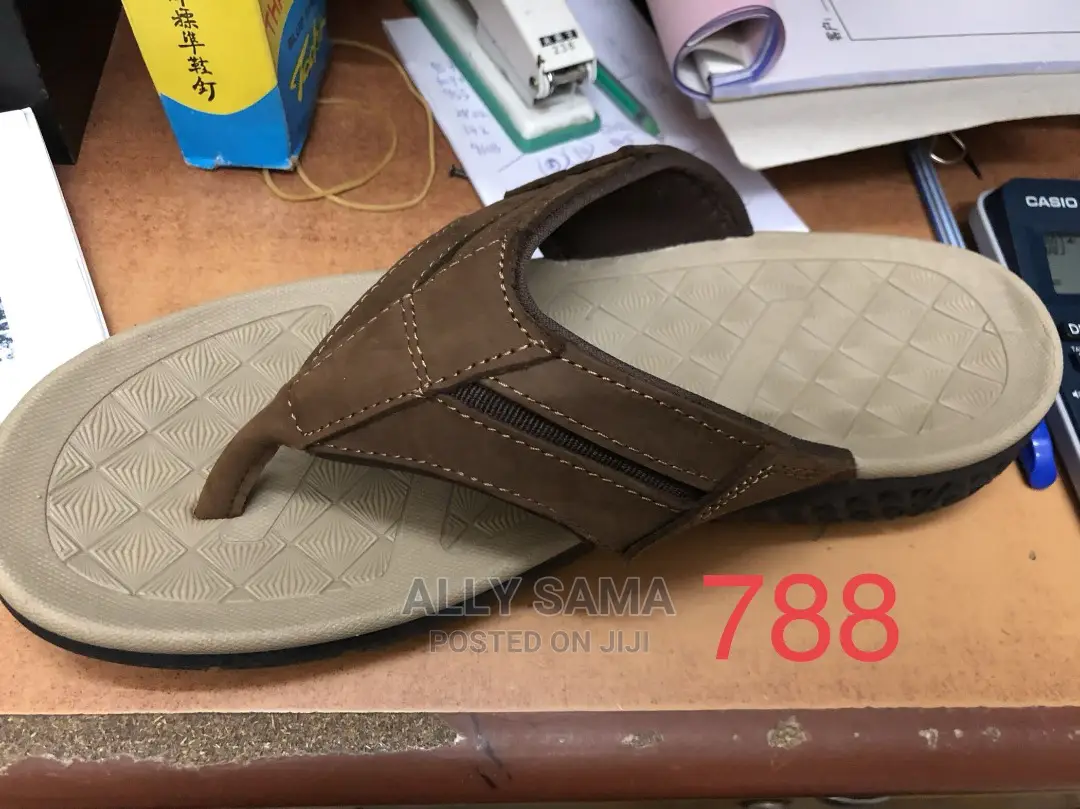 Open Shoes Brown
