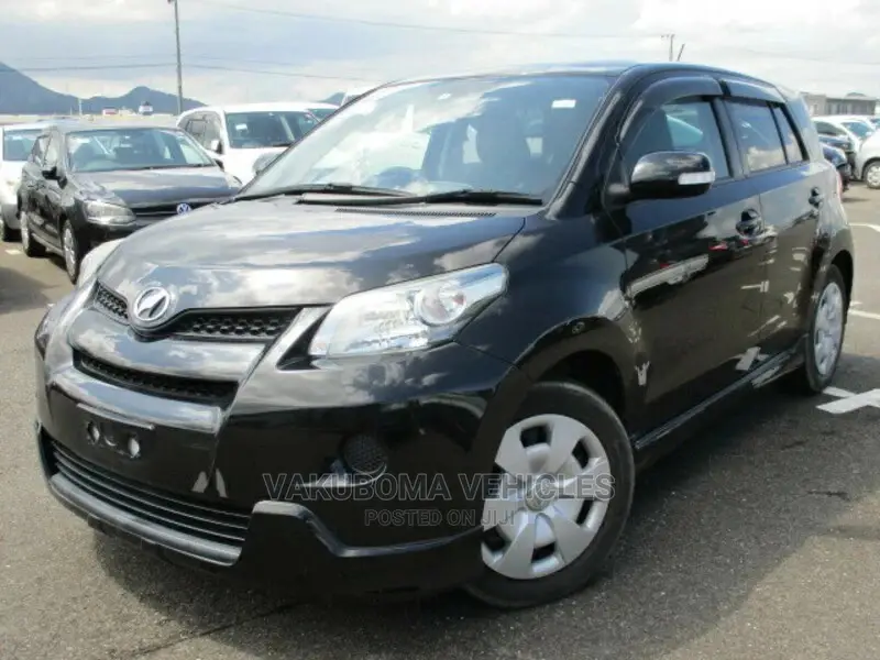 Toyota IST 2008 Black