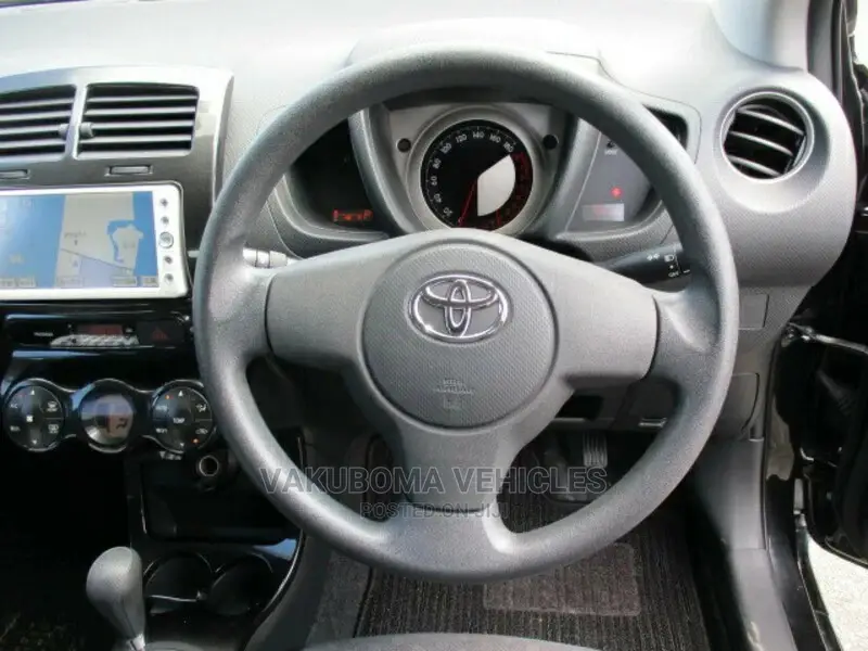Toyota IST 2008 Black