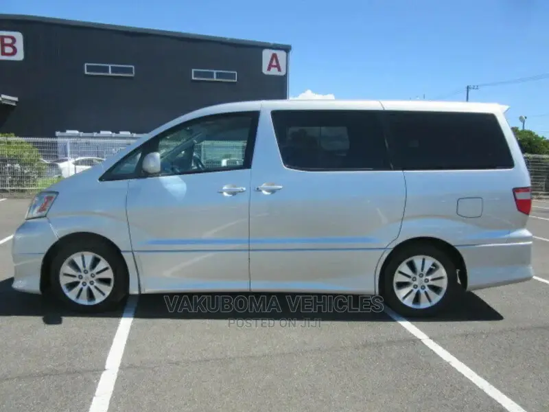 Toyota Alphard 2003 Silver