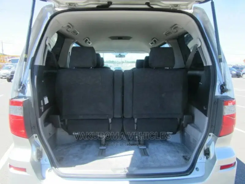 Toyota Alphard 2003 Silver