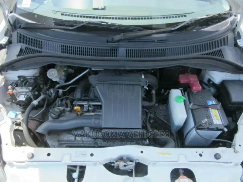 Suzuki Swift 2009 White