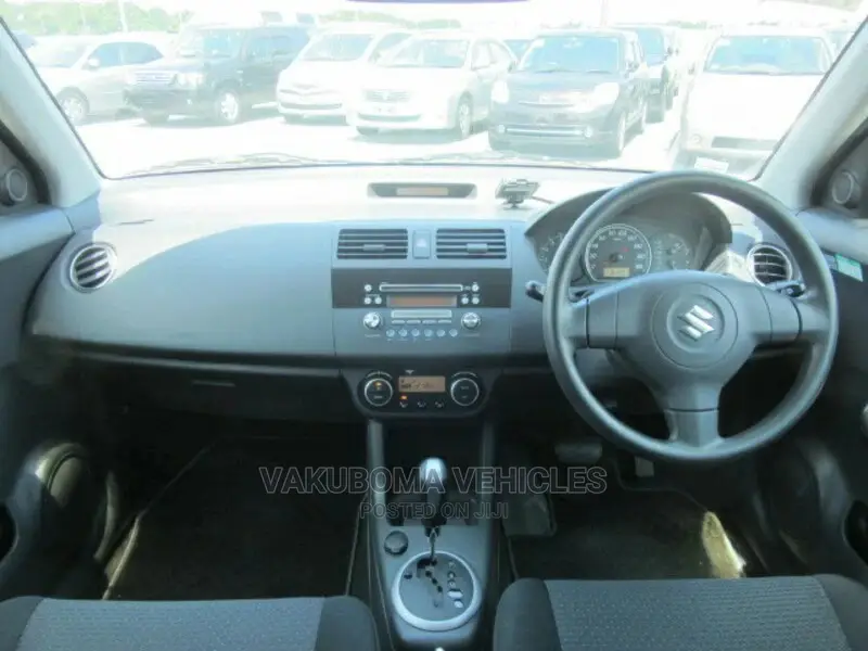 Suzuki Swift 2009 White