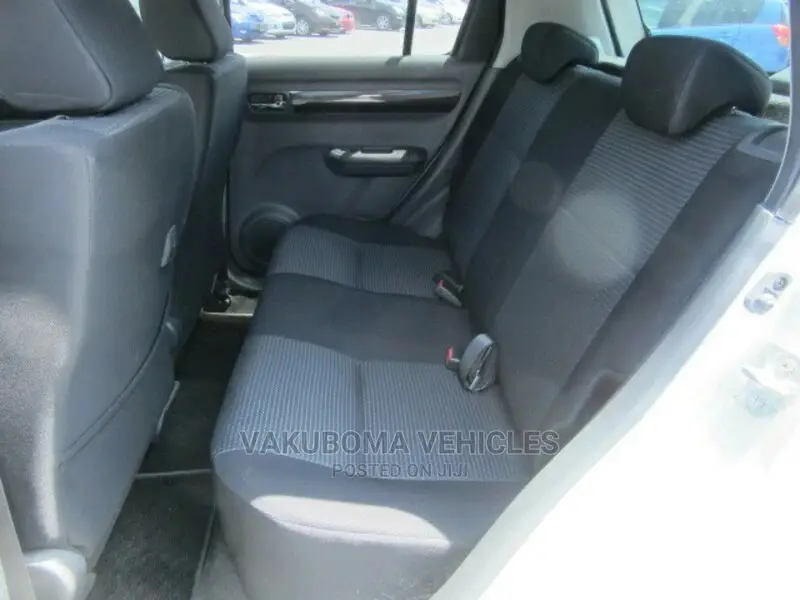 Suzuki Swift 2009 White