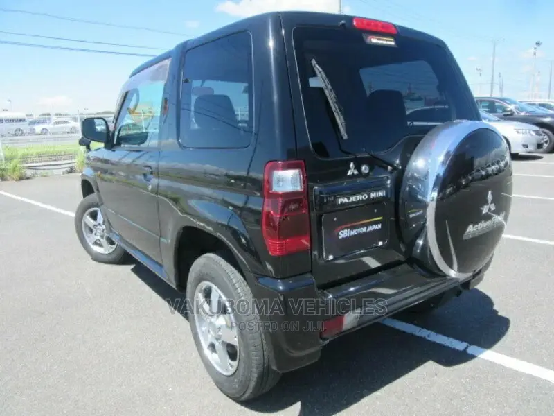 Mitsubishi Pajero 2006 Black