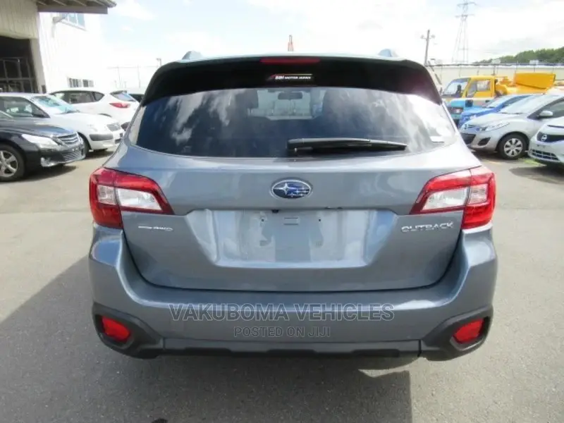 Subaru Outback 2016 Gray