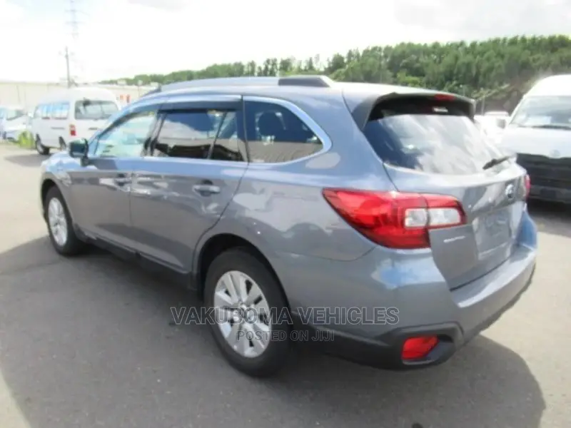 Subaru Outback 2016 Gray