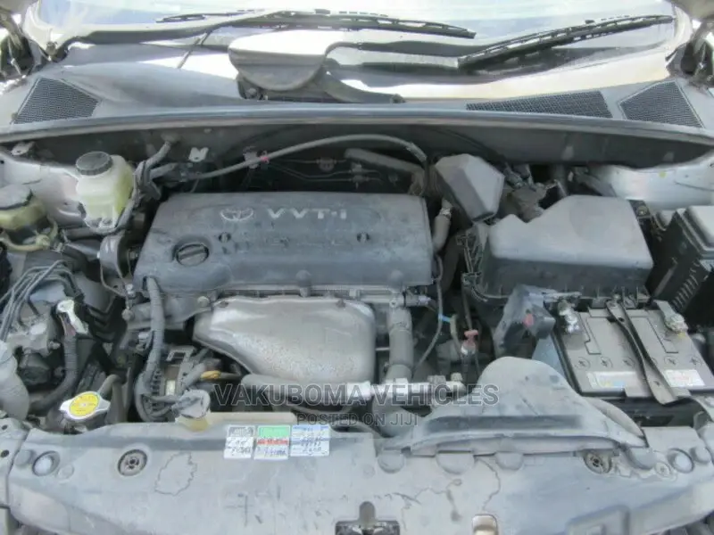 Toyota Harrier 2004 Silver
