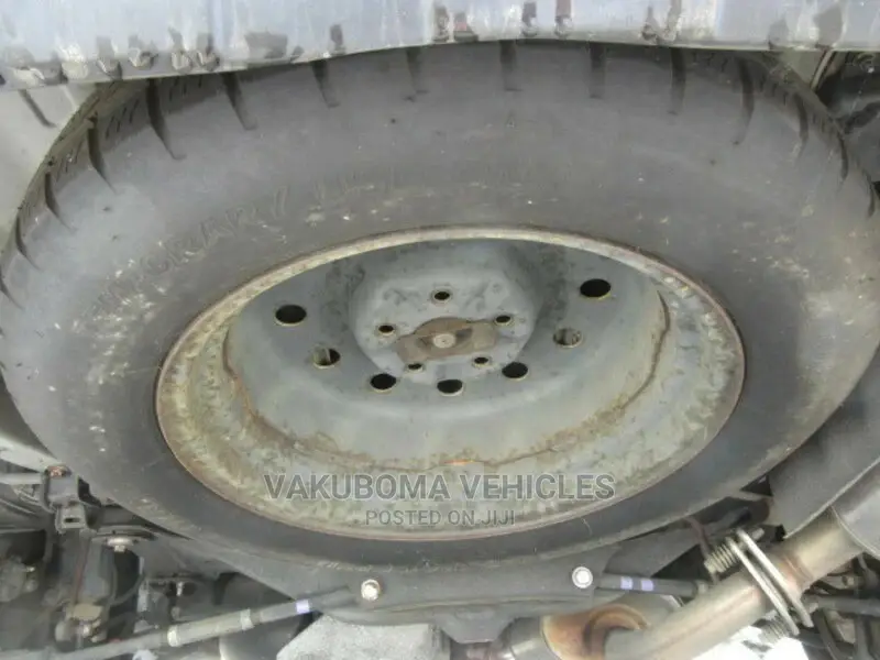 Toyota Harrier 2004 Silver