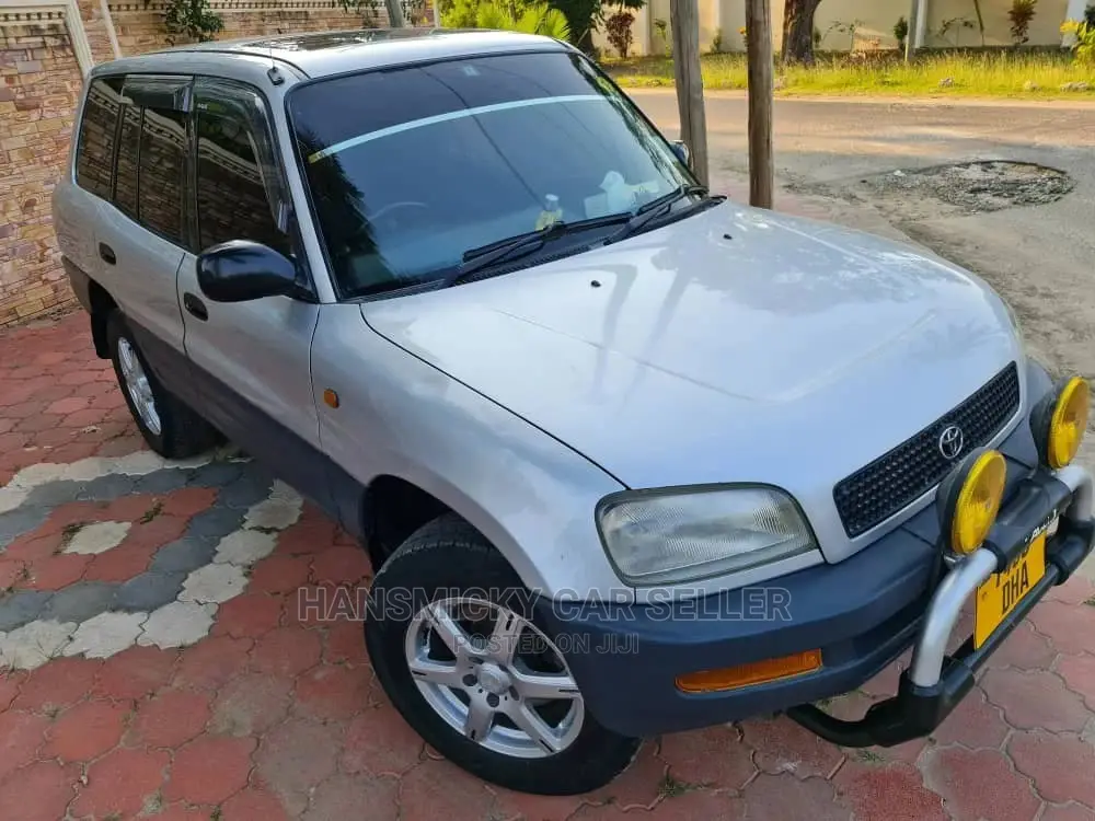 Toyota RAV4 1997 Silver