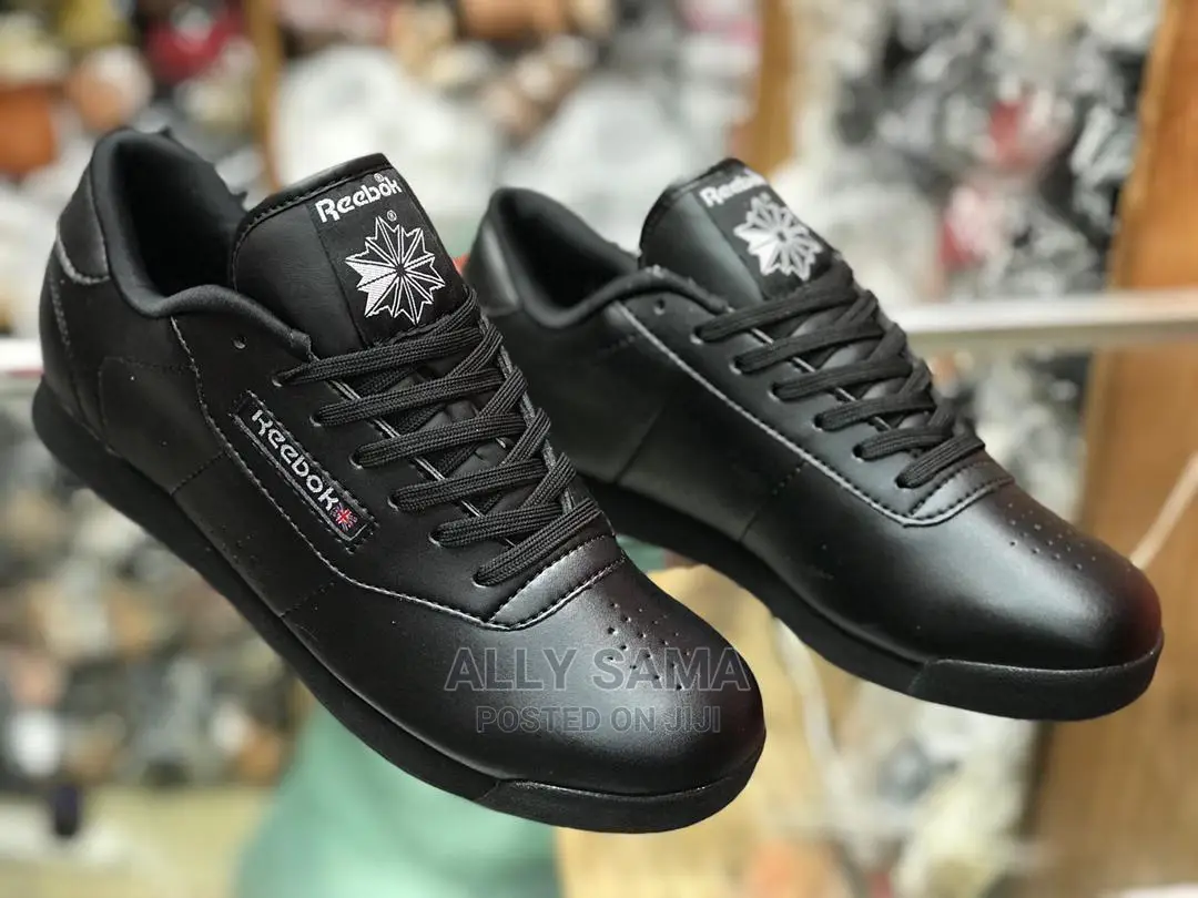 Reebok Black