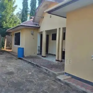 3bdrm House in Evans Mansah, Kigamboni for Sale