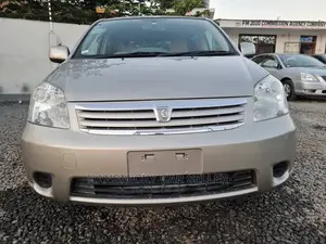 Toyota Raum 2005 Gray
