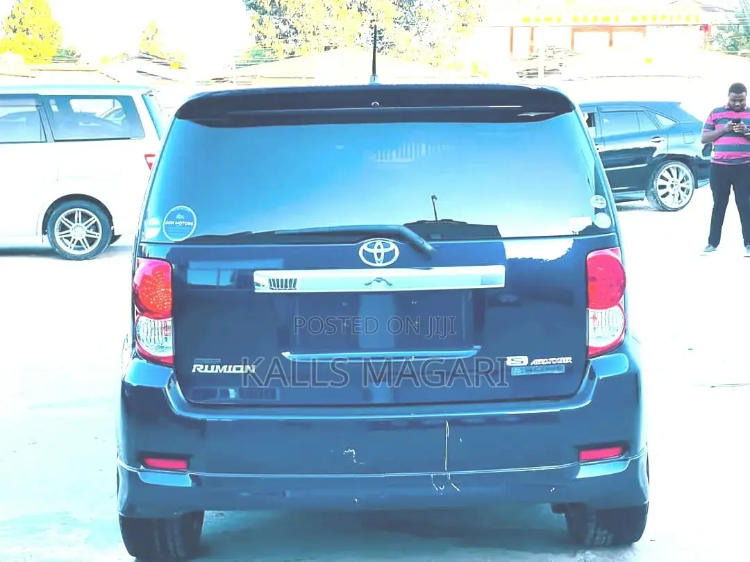 Toyota Corolla Rumion 2008 Blue