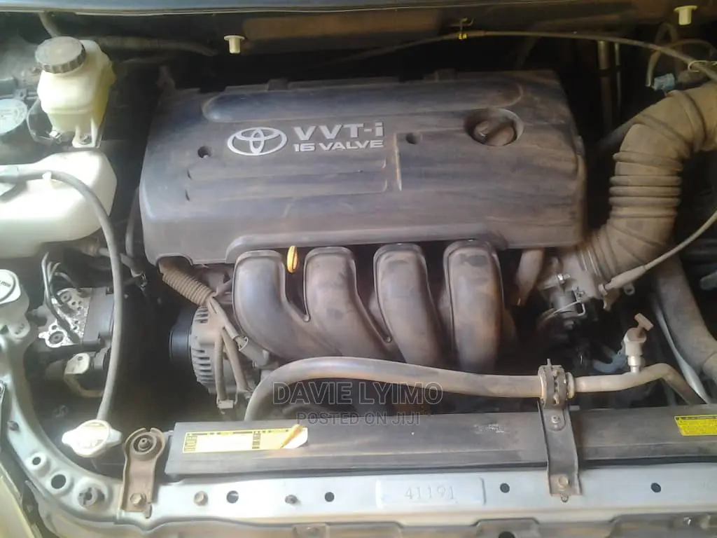 Toyota Wish 2005 Silver