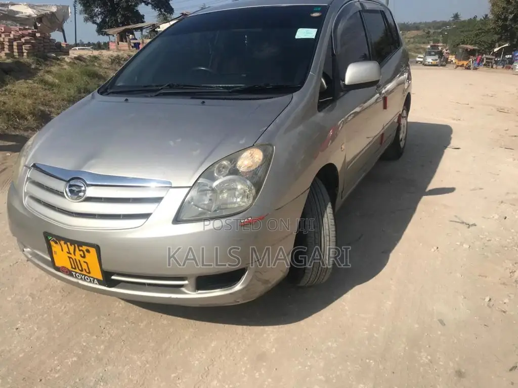 Toyota Corolla Spacio 2006 Silver