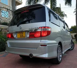 Toyota Alphard 2002 Silver