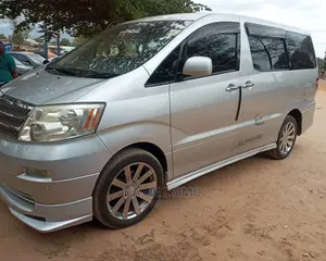 Toyota Alphard 2002 Silver