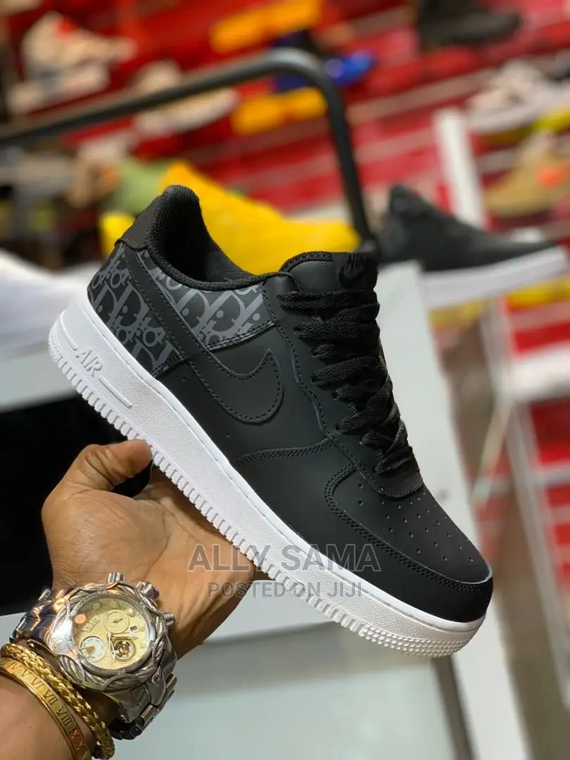Nike Black
