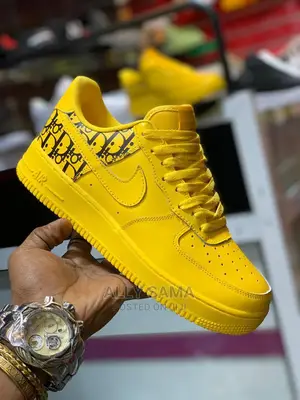 Nike White Yellow