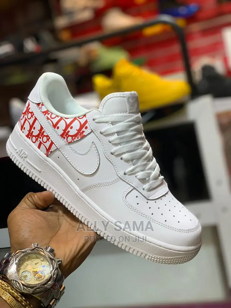 Nike White Yellow