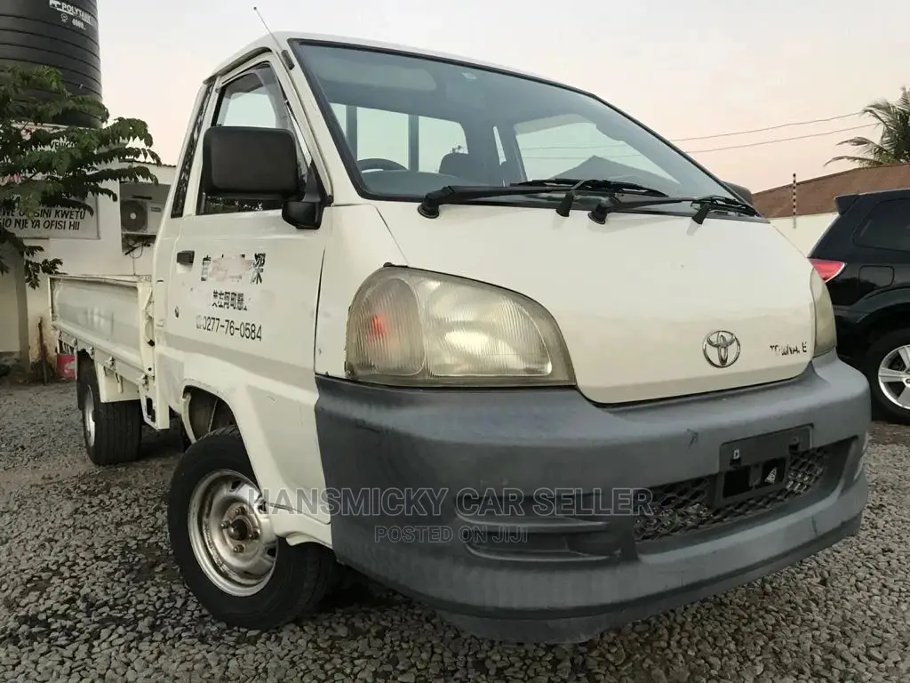 Toyota Townace 2010 White